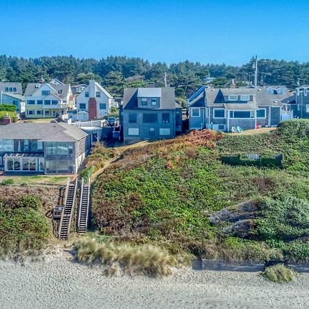 Villa By George Lincoln City Exterior foto